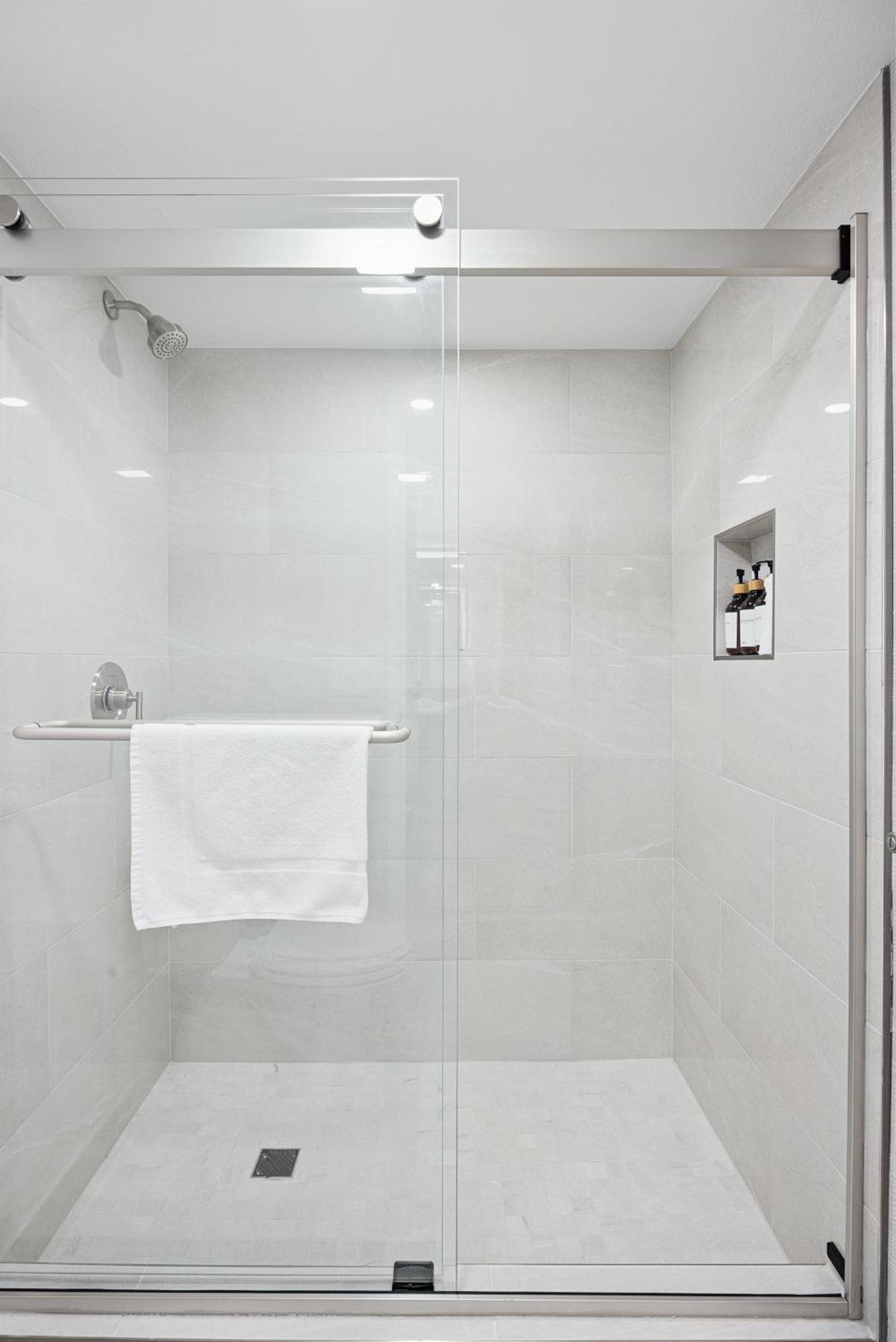 456 Embarcadero Inn & Suites Моро Бей Екстериор снимка
